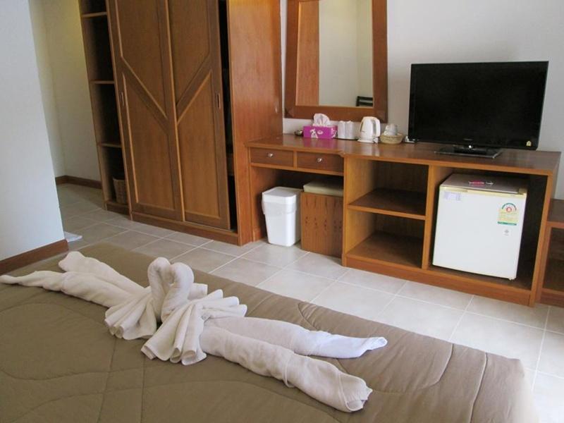 Mt Hotel Patong Phuket Екстериор снимка