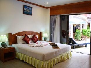 Mt Hotel Patong Phuket Екстериор снимка